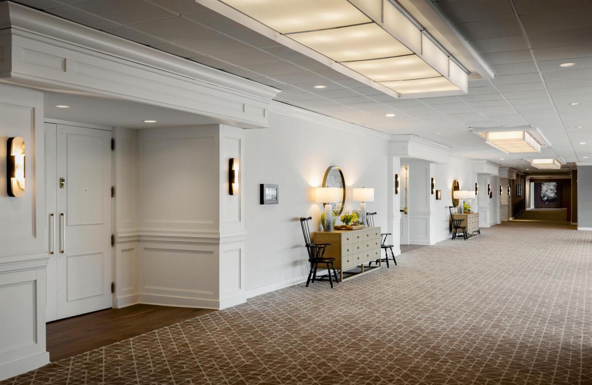 Newport Harbor Island Resort Екстер'єр фото
