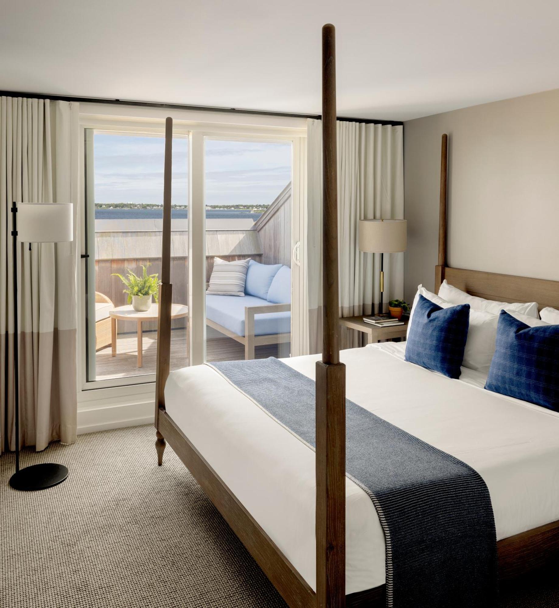 Newport Harbor Island Resort Екстер'єр фото