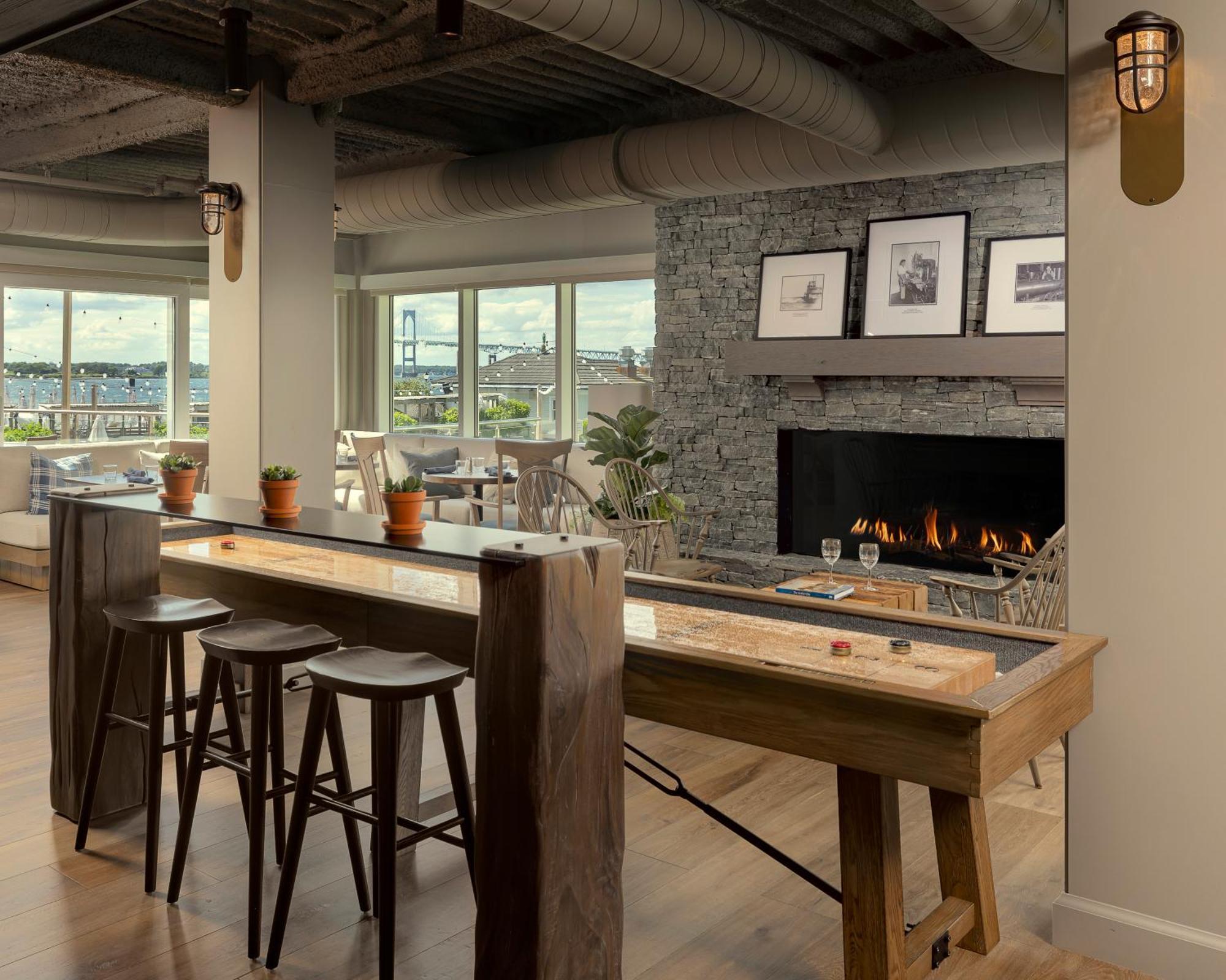 Newport Harbor Island Resort Екстер'єр фото